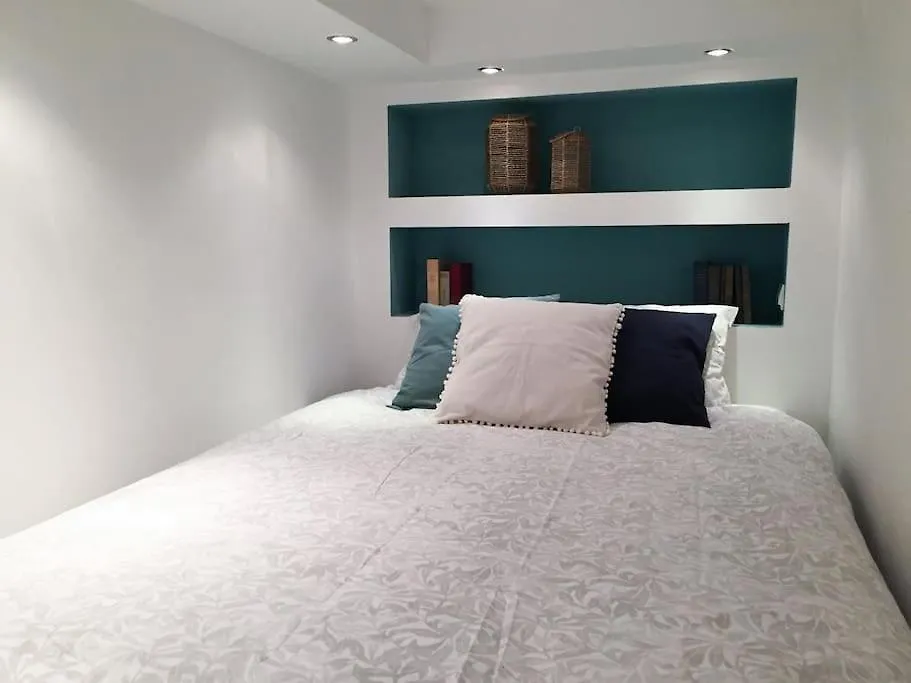 Cityscape Budget Apartments Breadfield Budapest